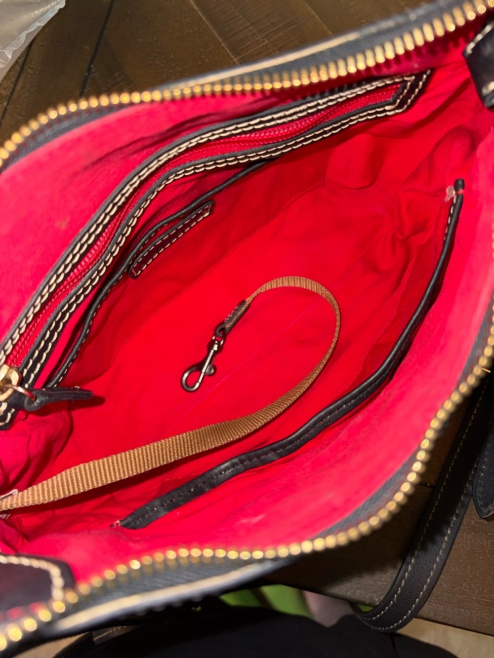 LIKE NEW ❤️👝Dooney & Bourke Pebble Grain Small Presley Crossbody Shoulder Bag - Picture 9 of 9